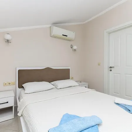 Hotel Light House 28